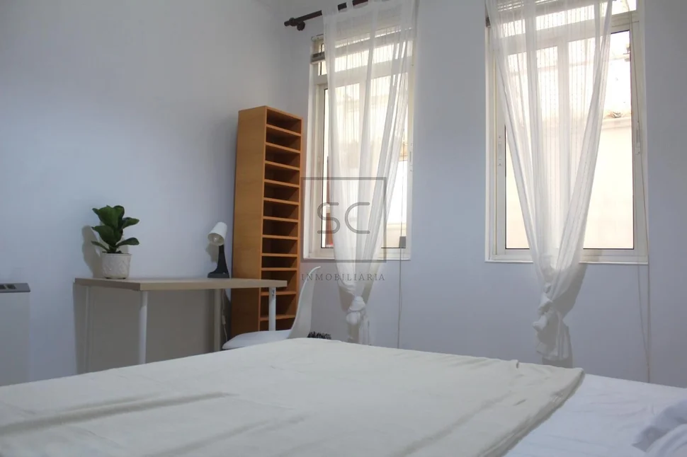 Primera planta amueblada zona plaza españa