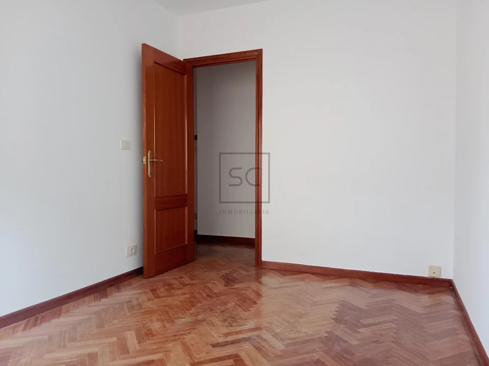 Piso con trastero y garaje en ferrol