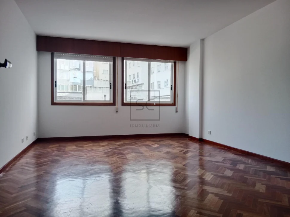 Piso con trastero y garaje en ferrol