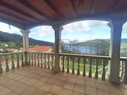 Chalet en campo da cruz-cedeira