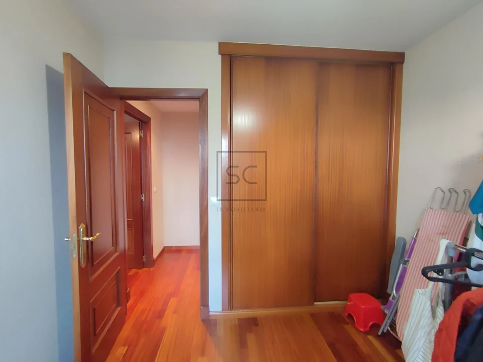 Luminosa vivienda de protección oficial en caranza ferrol