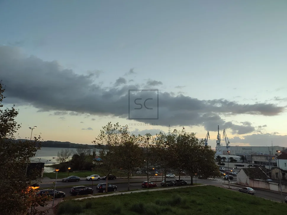 Luminosa vivienda de protección oficial en caranza ferrol