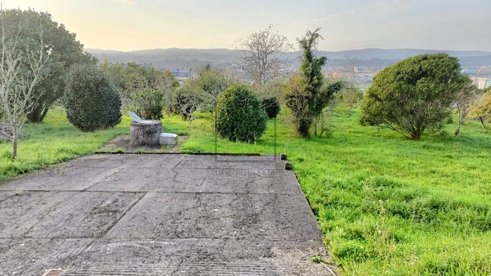 Casa con vistas a la ria en neda