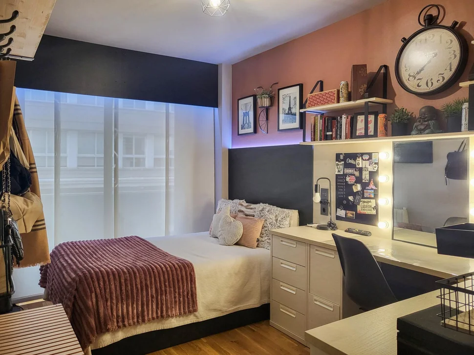 Amplio piso en ares con trastero y garaje cercano a la playa