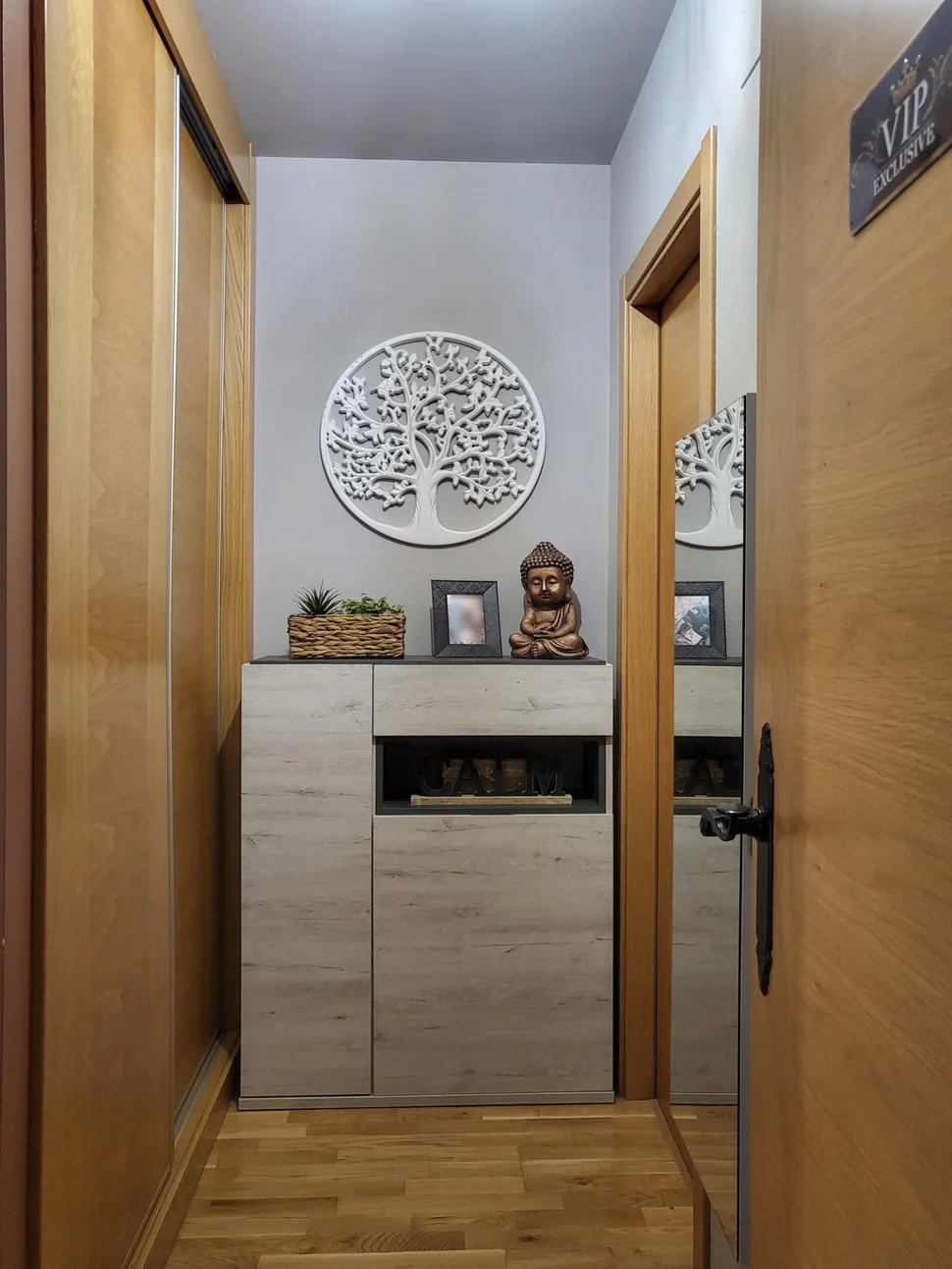 Amplio piso en ares con trastero y garaje cercano a la playa