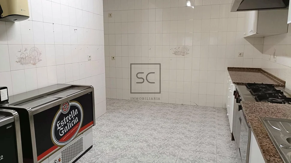 Local comercial en a gándara, narón