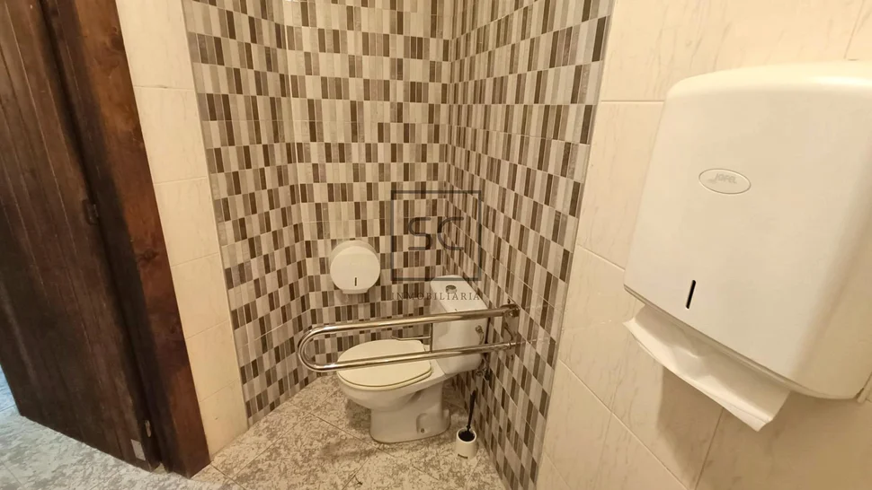 Local comercial en a gándara, narón