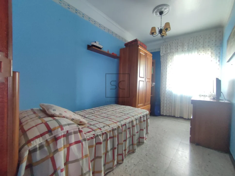 Bonita casa de dos alturas en valdoviño