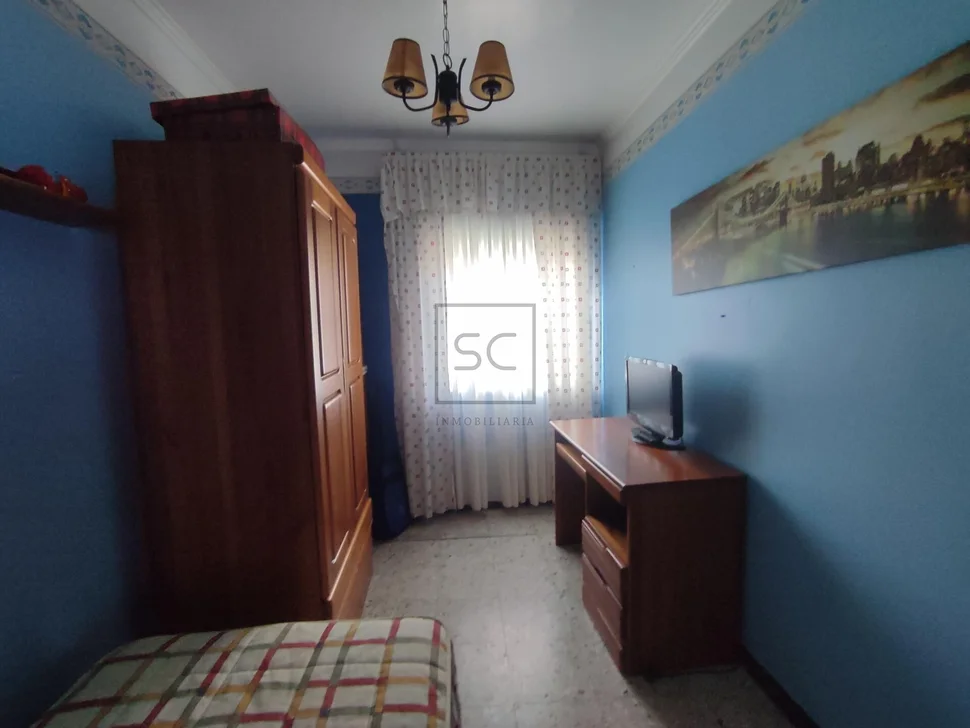 Bonita casa de dos alturas en valdoviño