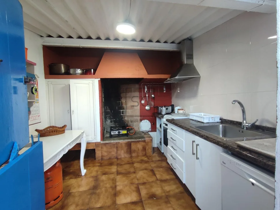 Bonita casa de dos alturas en valdoviño