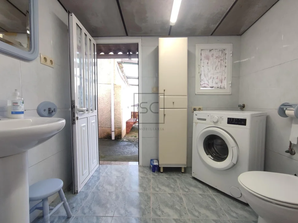 Bonita casa de dos alturas en valdoviño