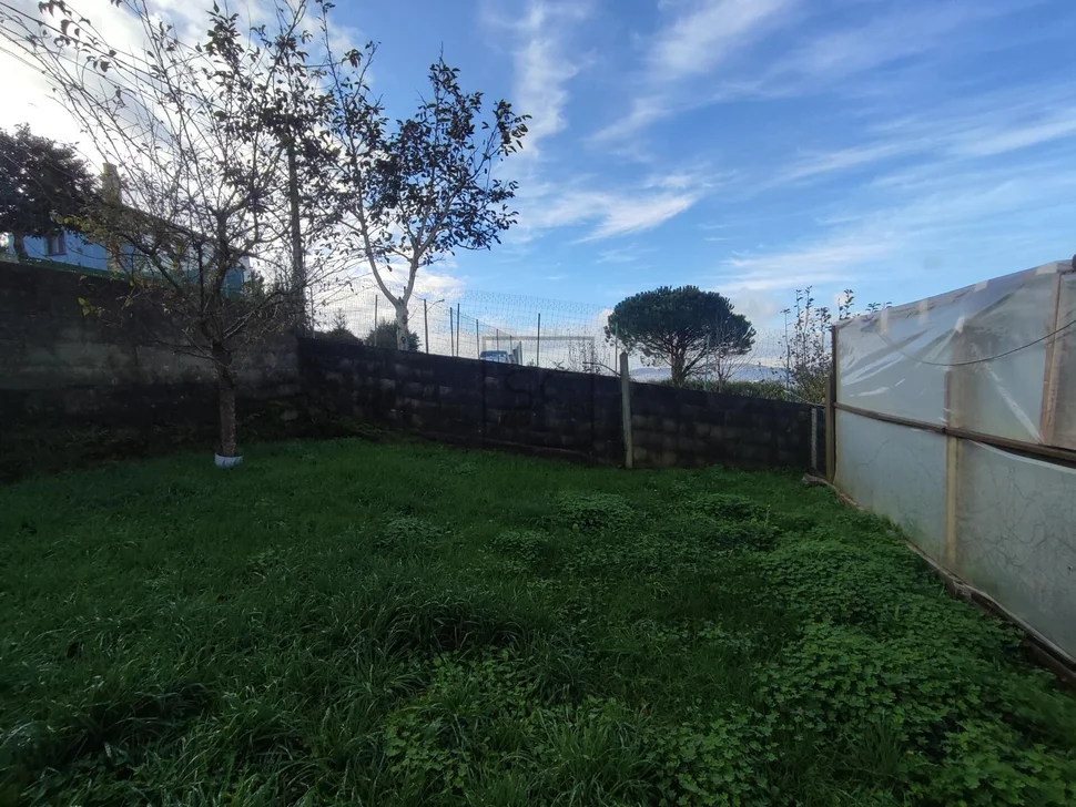 Bonita casa de dos alturas en valdoviño