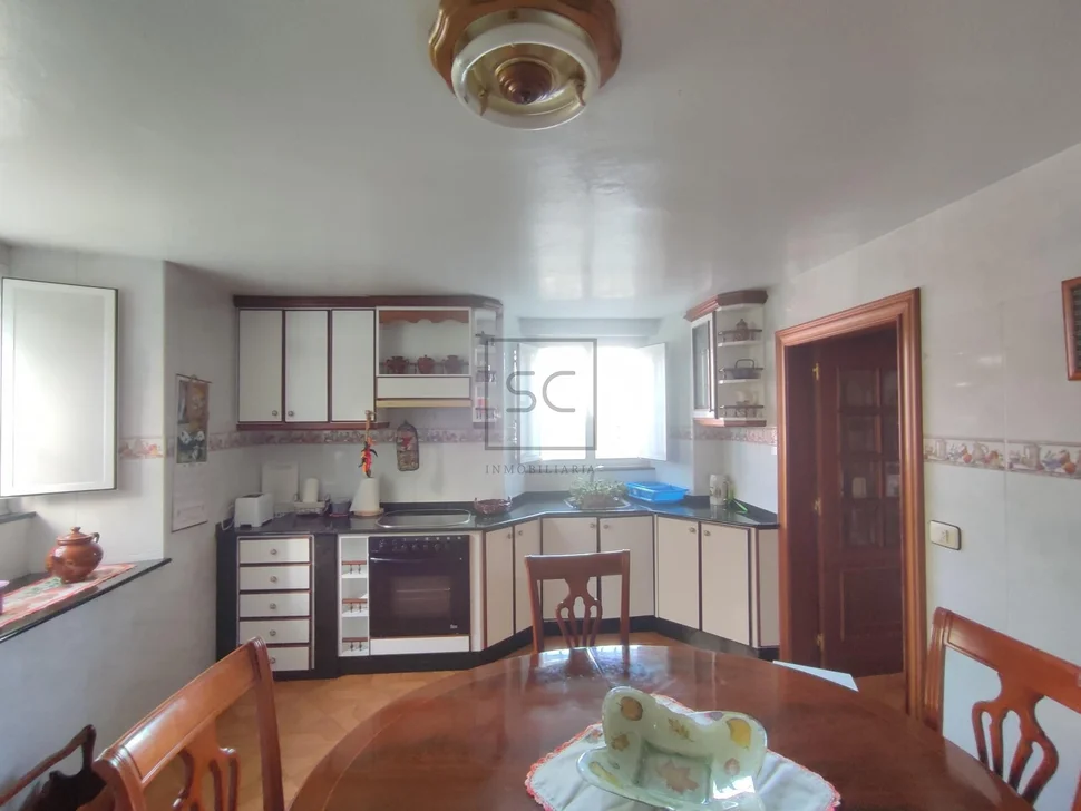 Bonita casa de dos alturas en valdoviño