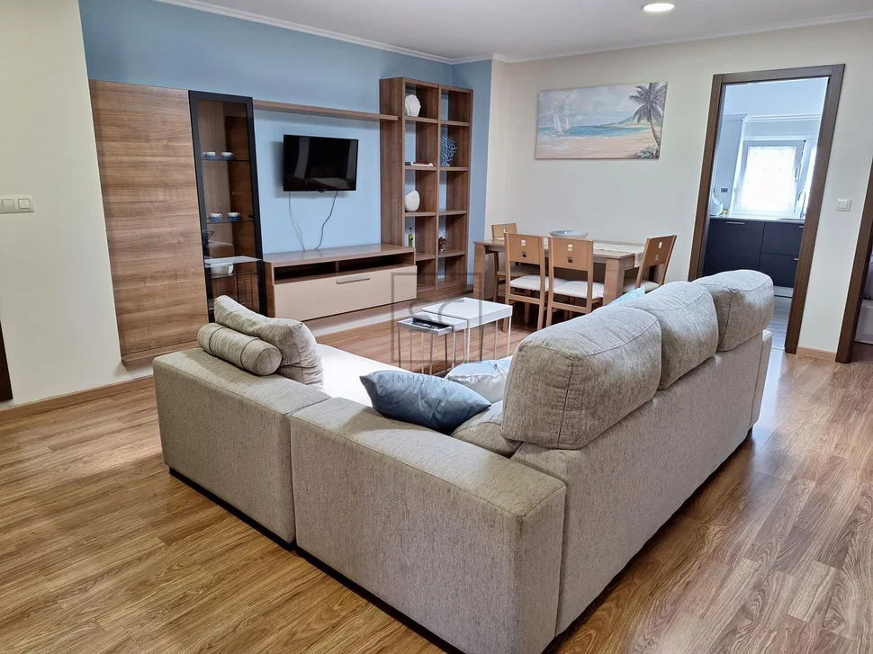 Bonito piso en el centro de ares