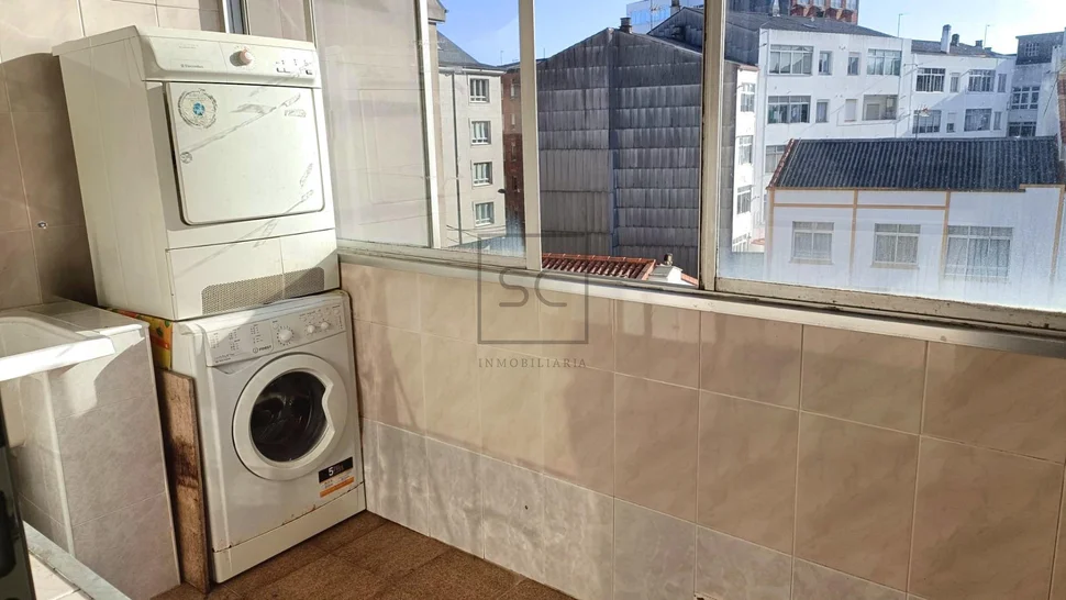 Piso con trastero en porta nova, ferrol
