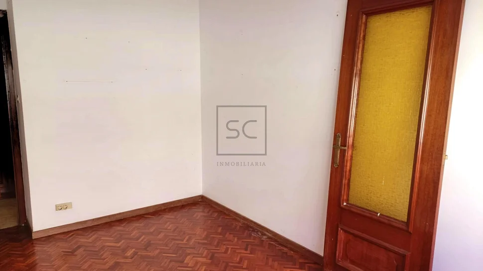 Piso con trastero en porta nova, ferrol