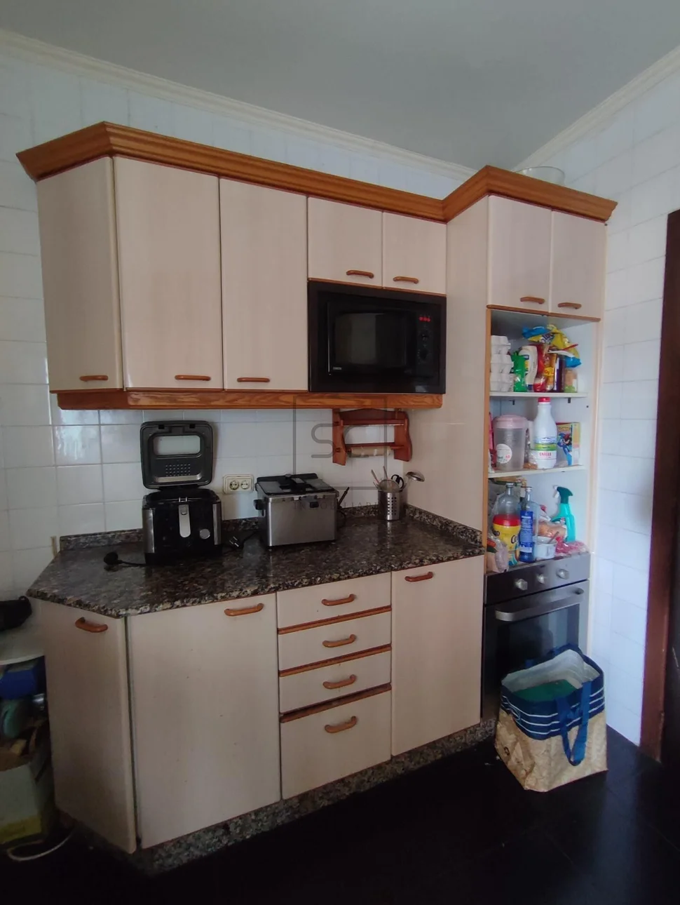 Amplio piso en la zona de caranza ferrol