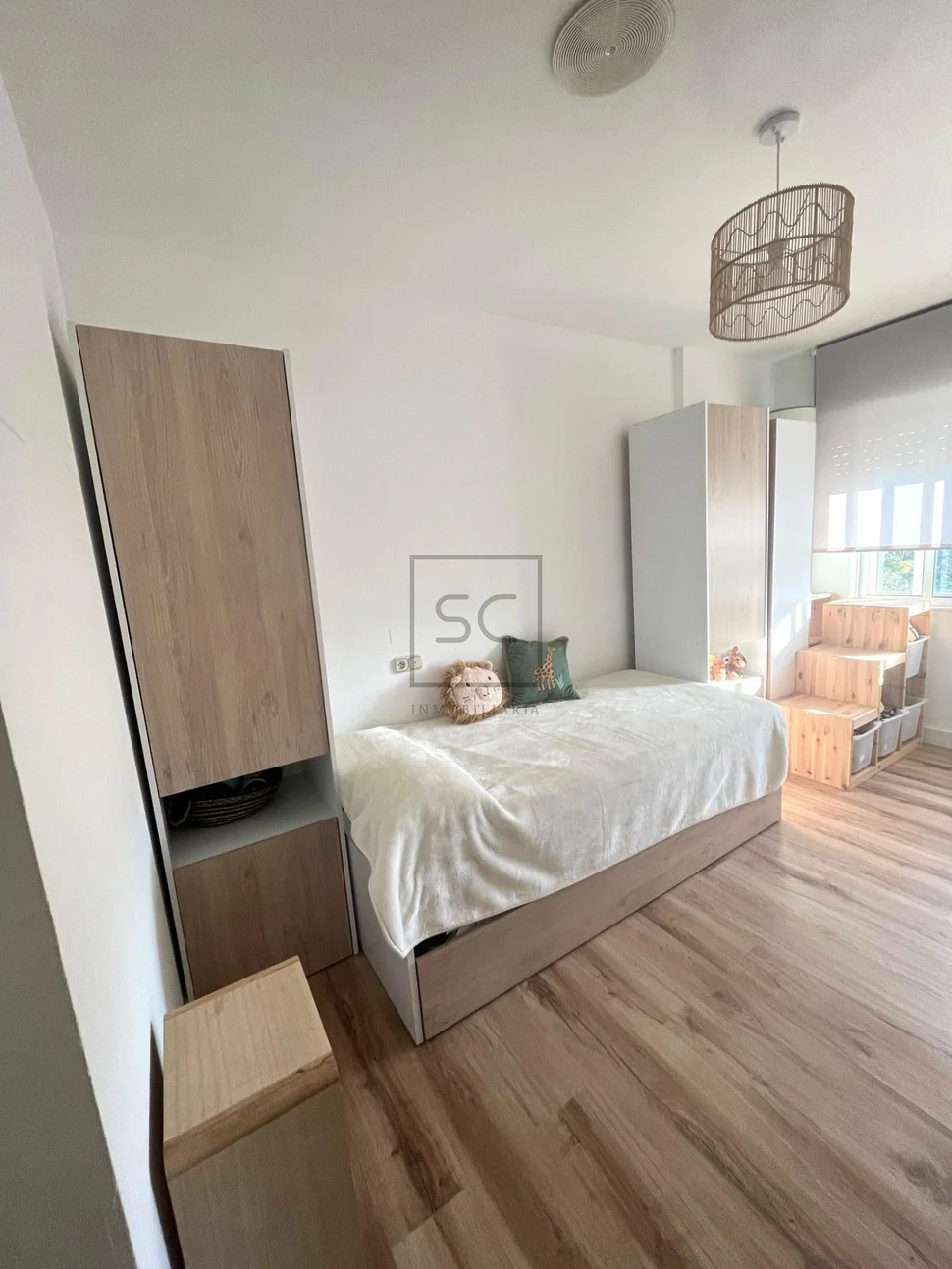 Luminoso primero sin ascensor en narón