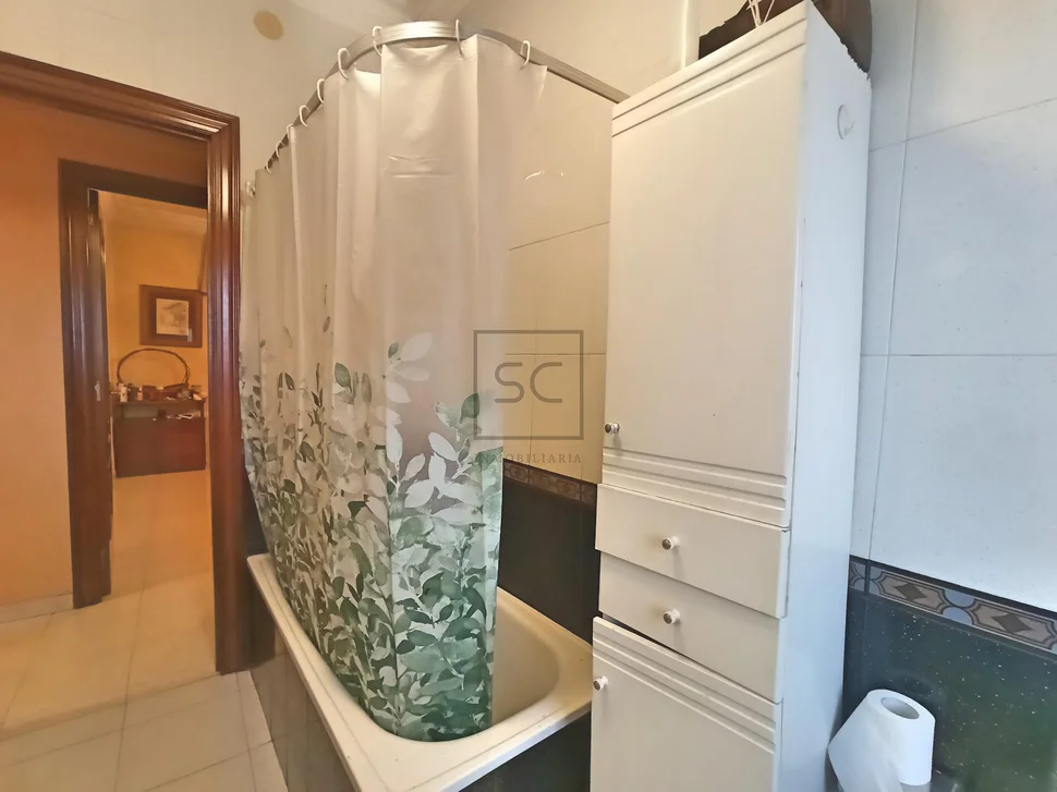 Piso sin ascensor y con balcon en ferrol