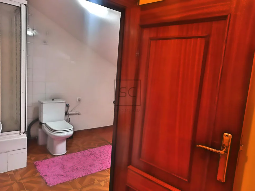 Piso sin ascensor y con balcon en ferrol