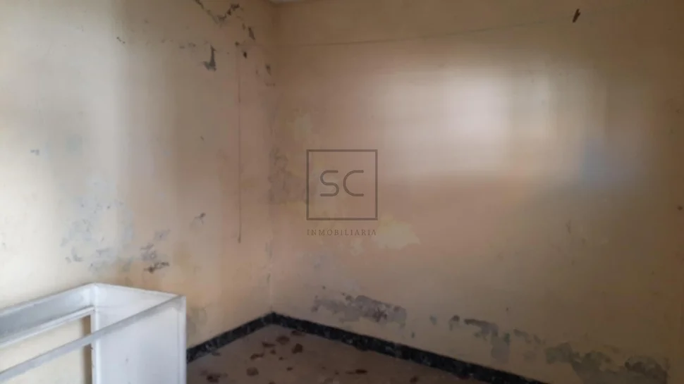 Casa de Pueblo para Reforma en A Graña (Ferrol)