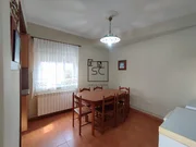 Amplio primero sin ascensor en fene