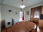 Amplio primero sin ascensor en fene