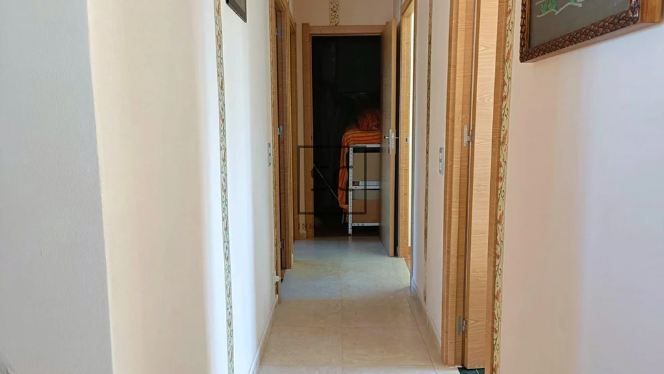 Amplia casa con tres plantas en san mateo, narón