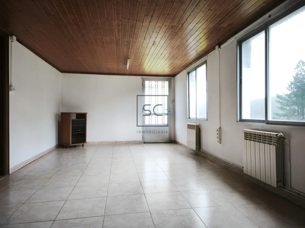 Casa con finca y garaje en cerdido