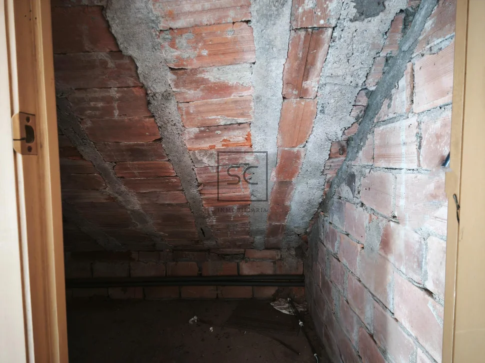 Casa con finca y garaje en cerdido