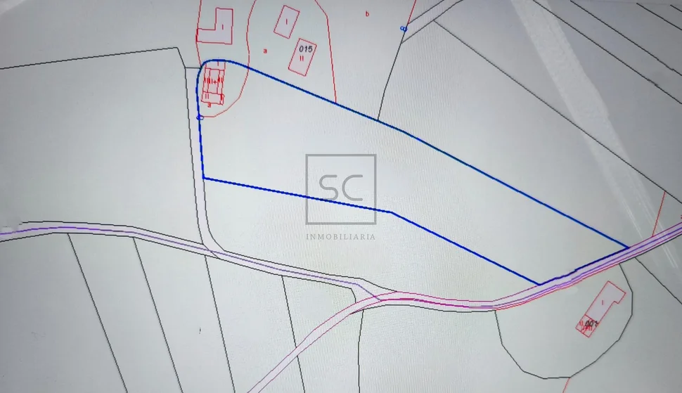 Casa con finca y garaje en cerdido