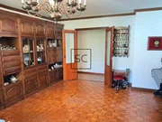 Amplio piso más local comercial en fene