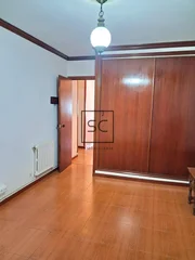 Amplio piso más local comercial en fene