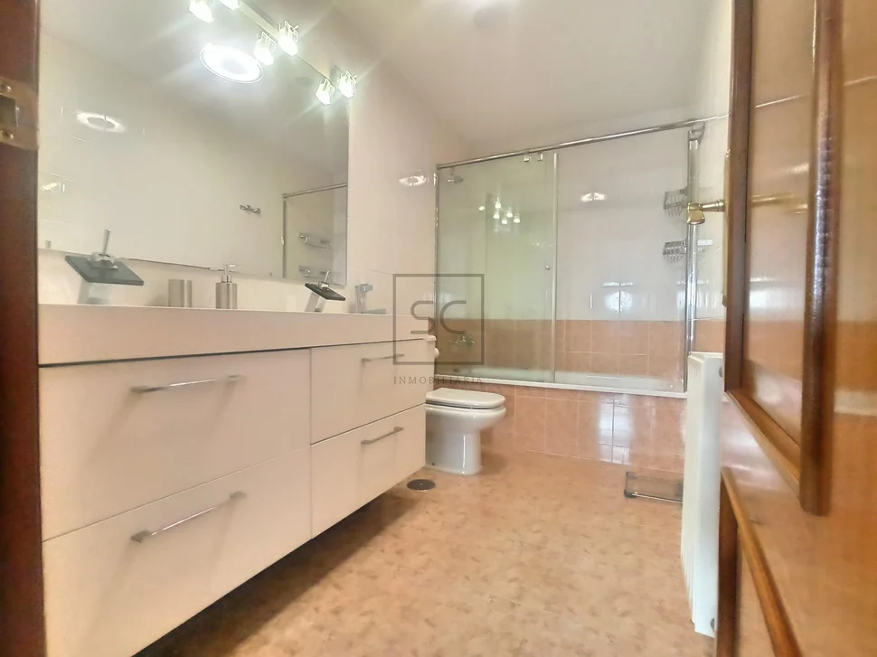 Duplex con ascesor y trastero en narón