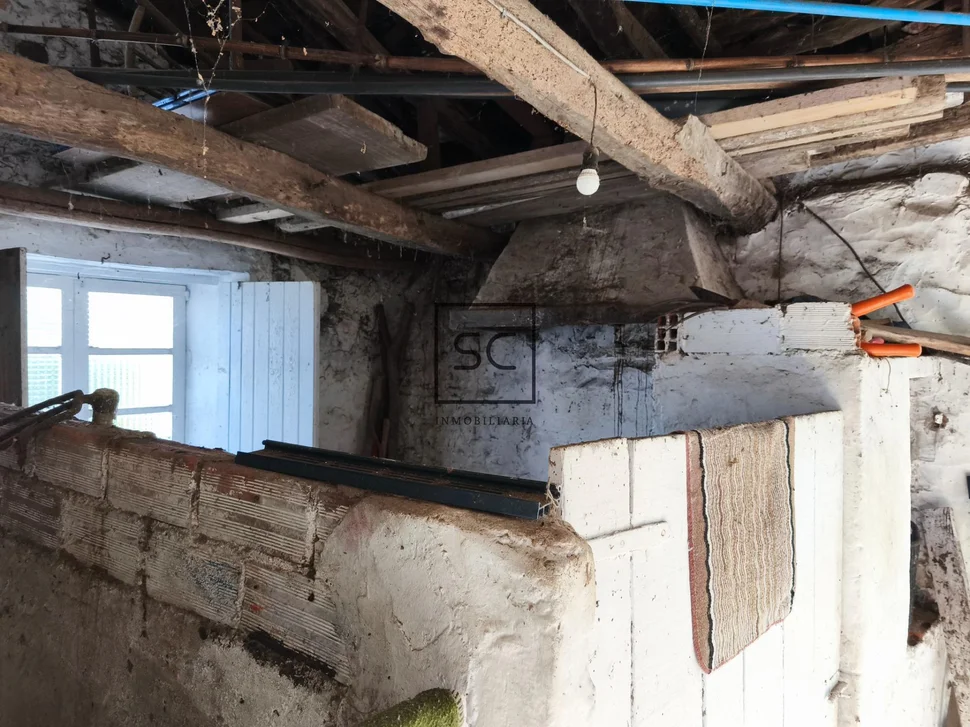 Casa para reformar con vistas a la ría pontedeume