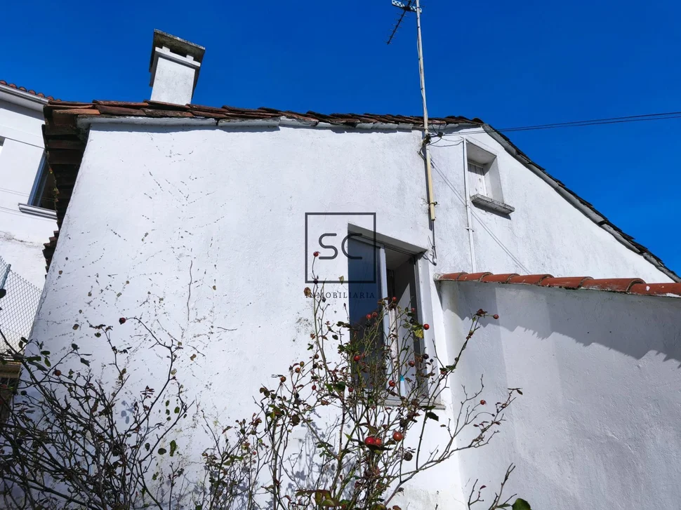 Casa para reformar con vistas a la ría pontedeume