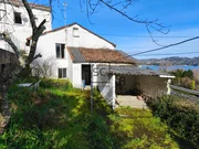 Casa para reformar con vistas a la ría pontedeume