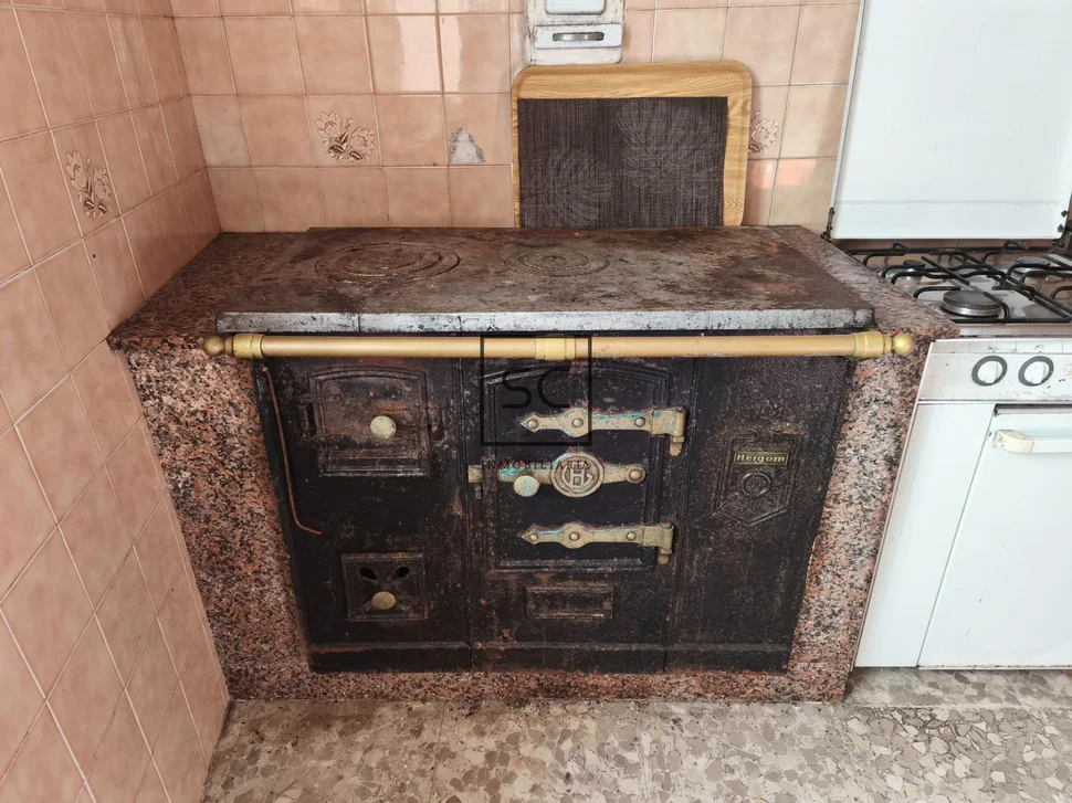 Casa para reformar con vistas a la ría pontedeume