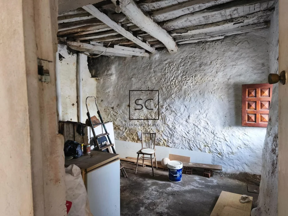 Casa para reformar con vistas a la ría pontedeume