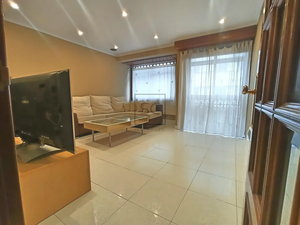 Primero amueblado sin ascensor en ultramar ferrol