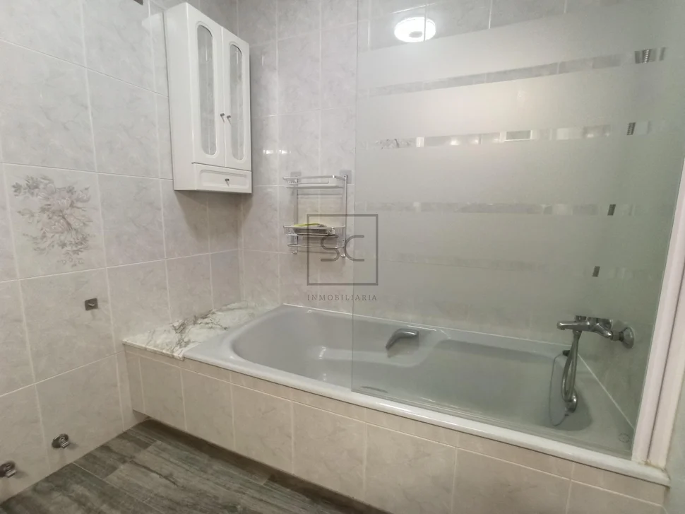 Primero amueblado sin ascensor en ultramar ferrol