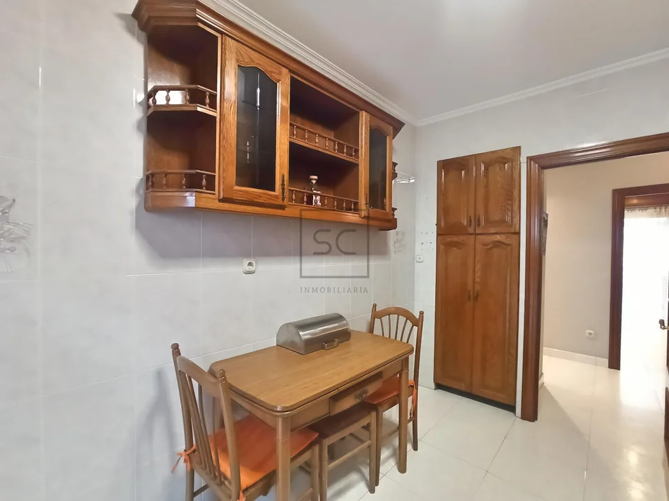 Primero amueblado sin ascensor en ultramar ferrol