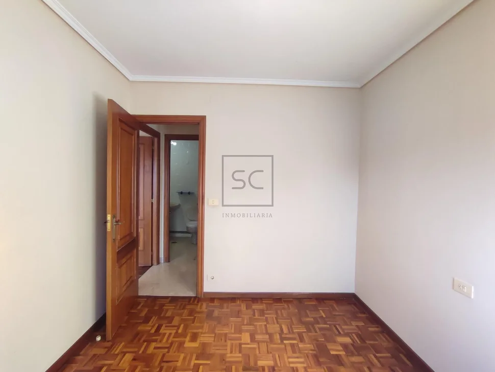 Bonito y luminoso apartamento en el puerto ferrol