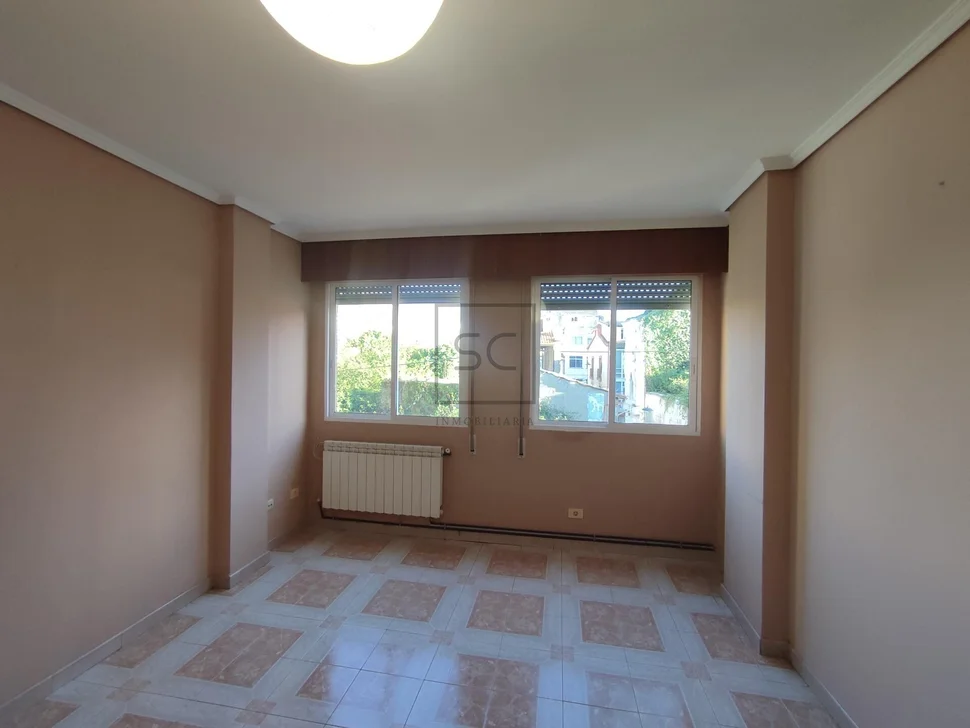 Bonito y luminoso apartamento en el puerto ferrol