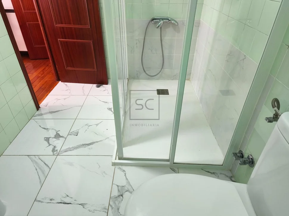 Segundo piso sin ascensor en sta cecilia-narón