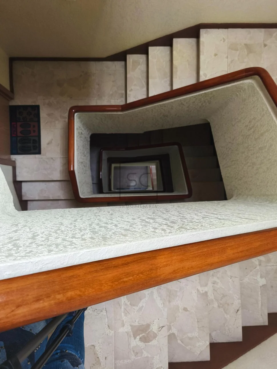 Segundo piso sin ascensor en sta cecilia-narón