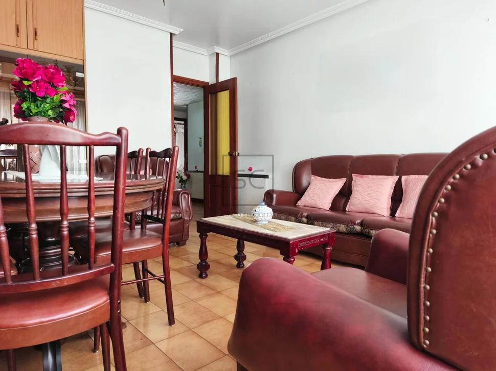 Segundo piso sin ascensor en sta cecilia-narón