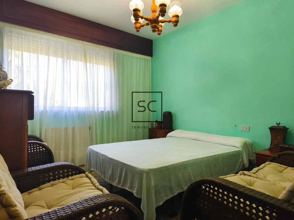 Chalet con Piscina en San Jorge-Ferrol