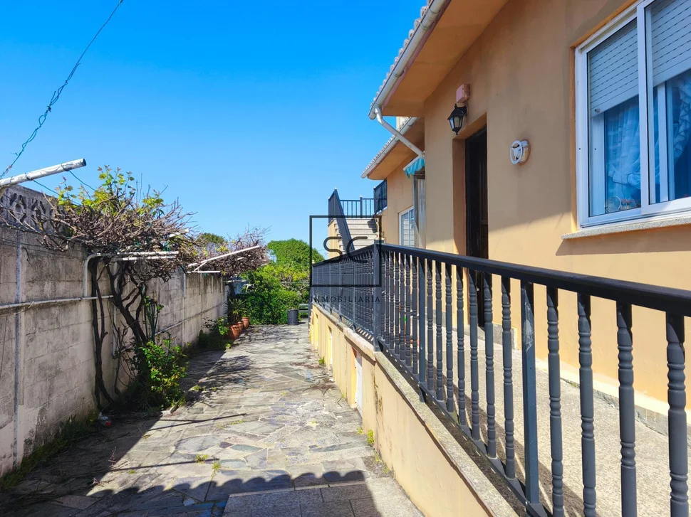 Chalet con Piscina en San Jorge-Ferrol