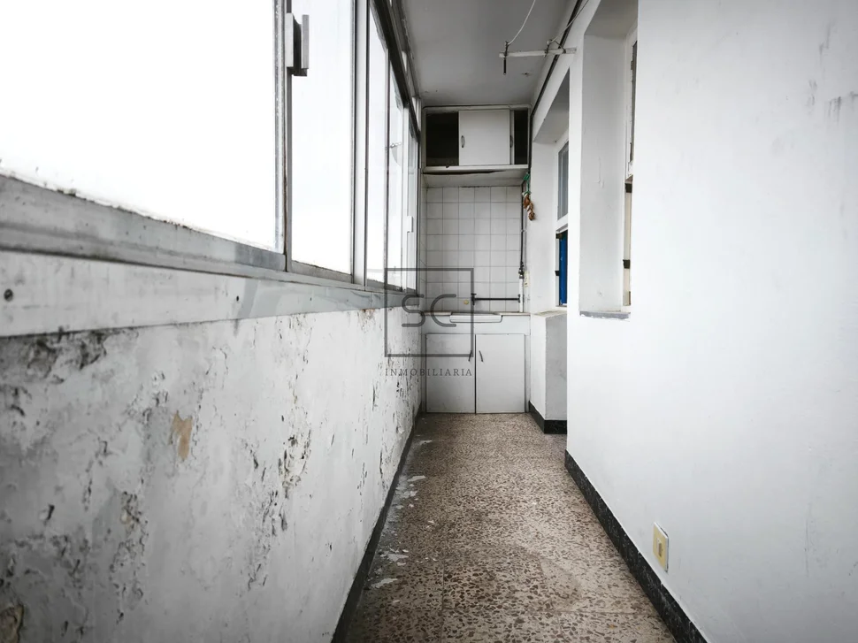 Apartamento para reformar en catabois – ferrol